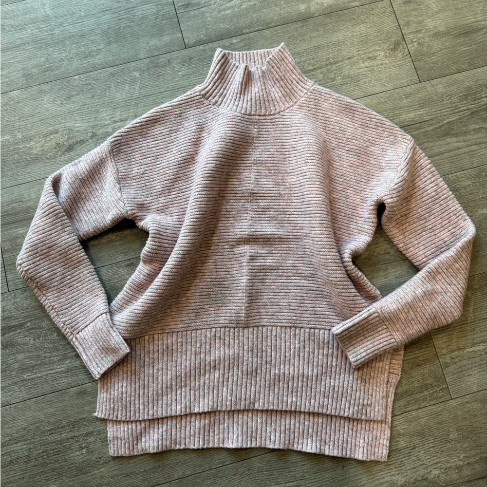 Sweet Romeo Blush Ribbed Knit Top - Picture 7 of 16